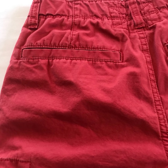 Gap Cargo Shorts in Size 16 - Picture 6 of 8